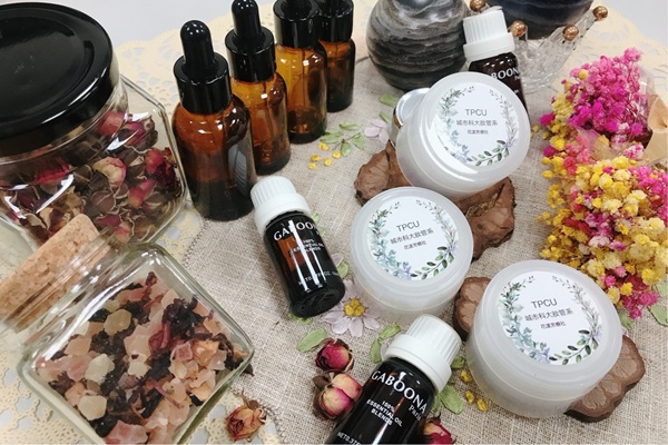 芳香森林：植物 × 手作 × 療癒時光